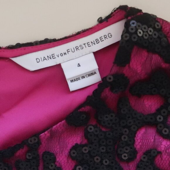 Diane von Furstenberg's Kaleb Fuchsia & Black Lace Sequin Shift Mini Dress 4 - Picture 7 of 12